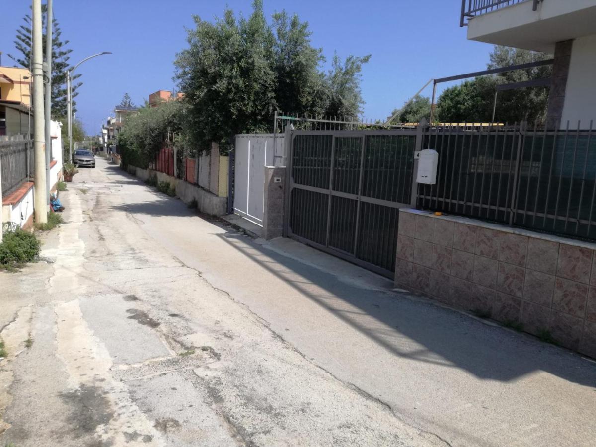 Villetta Spina Capaci Bagian luar foto